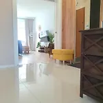 Amber Dwie Sypialnie Stare شقة